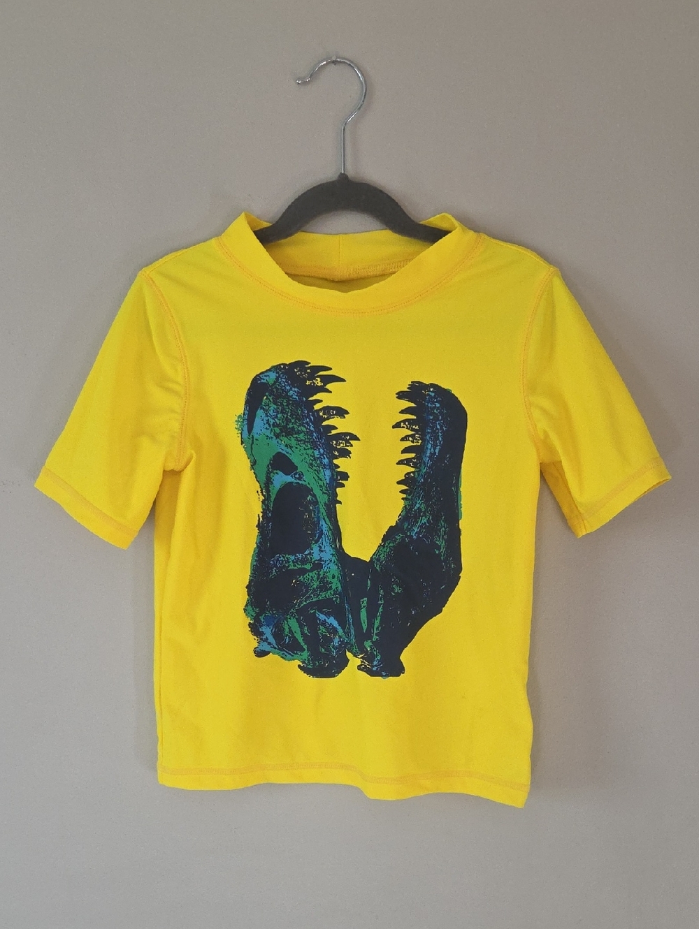 3/$15 Carters Dino Rashguard (7)